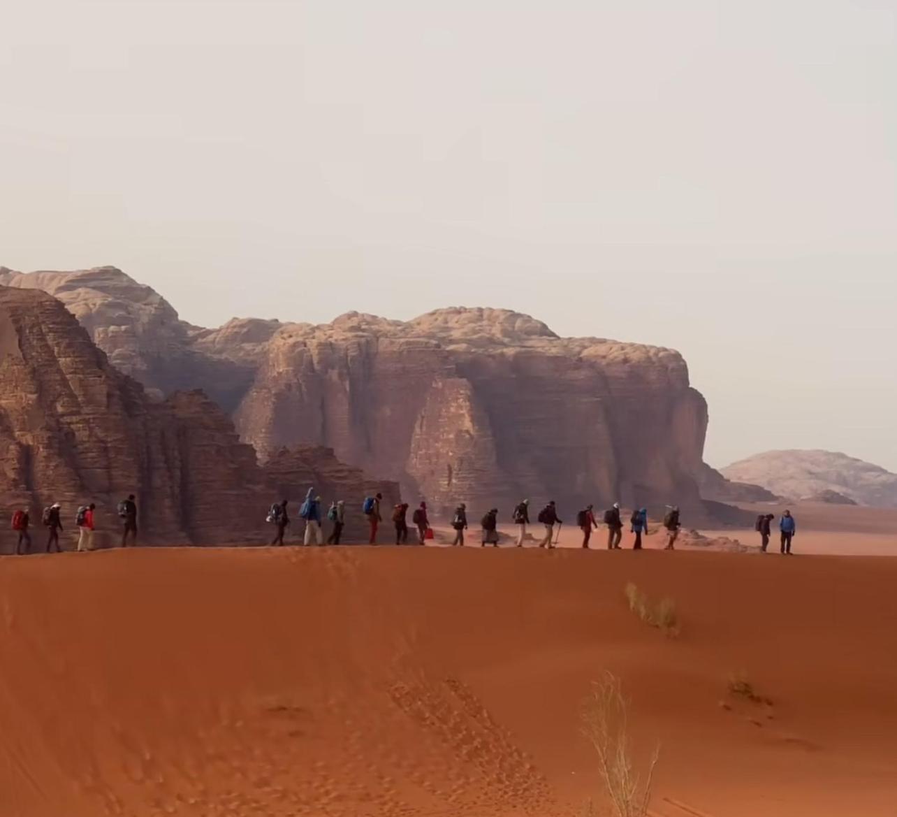 Hotel Bedouin Bunch Camp Wadi Rum Exterior foto